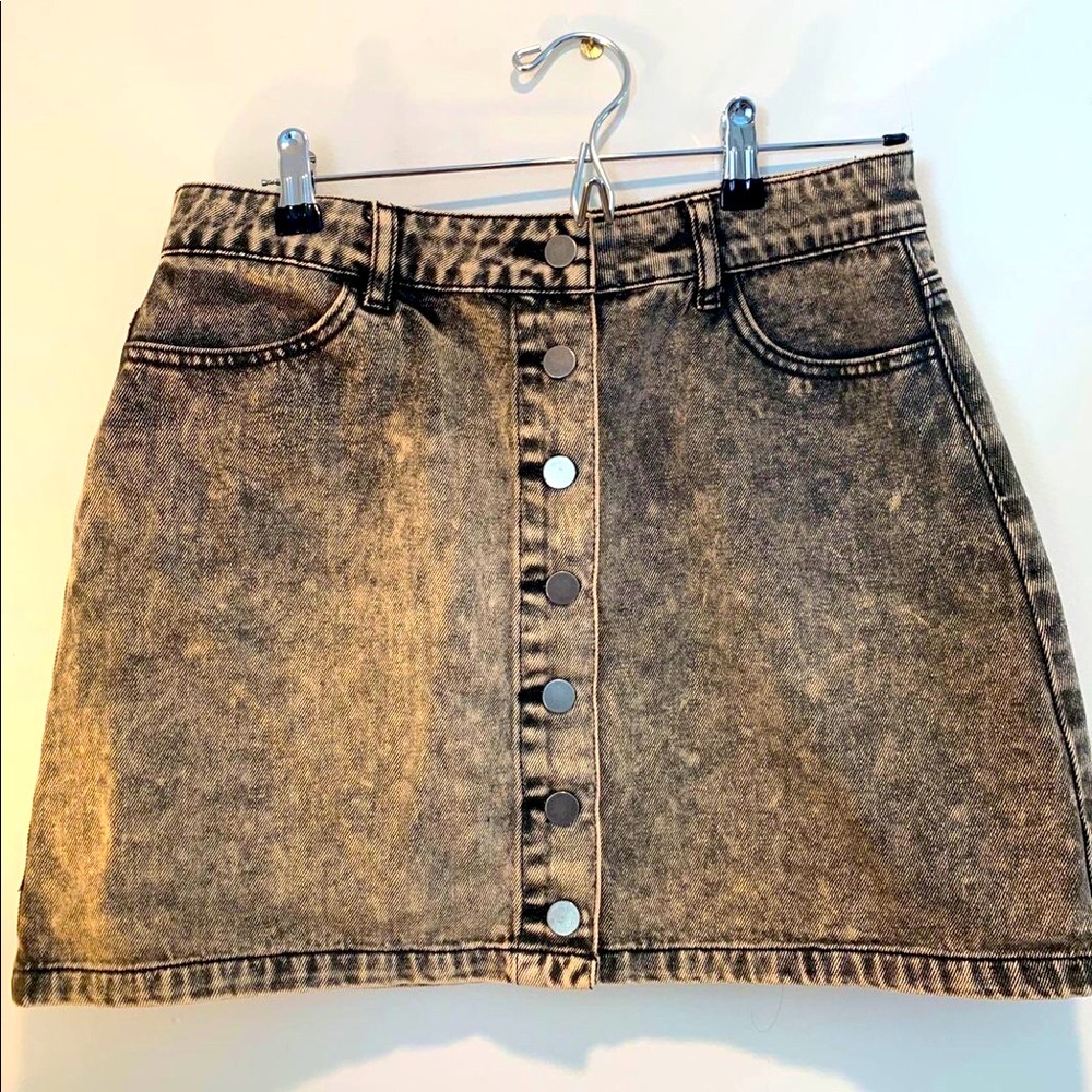 Forever 21 acid wash, button up skirt